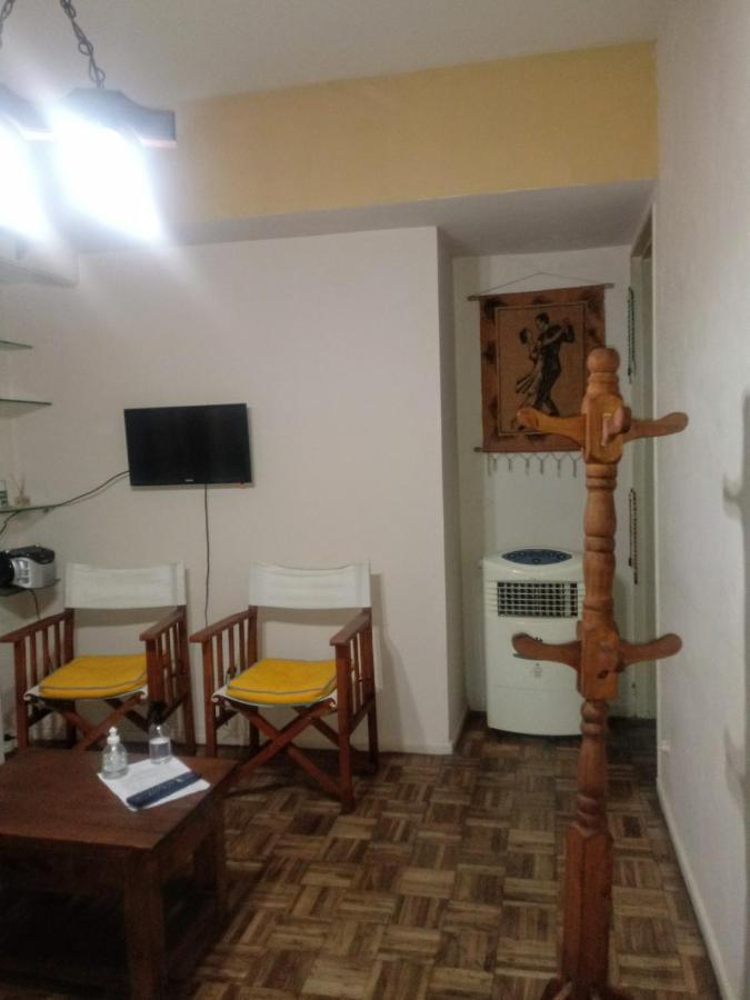 Calido En Parque Lezama Apartment *