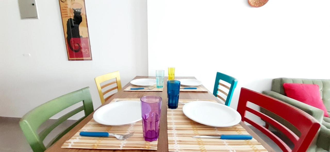 Apartamento Departamento Moderno, Alegre Y Soleado En El Corazon De Almagro Dos Ambientes Buenos Aires