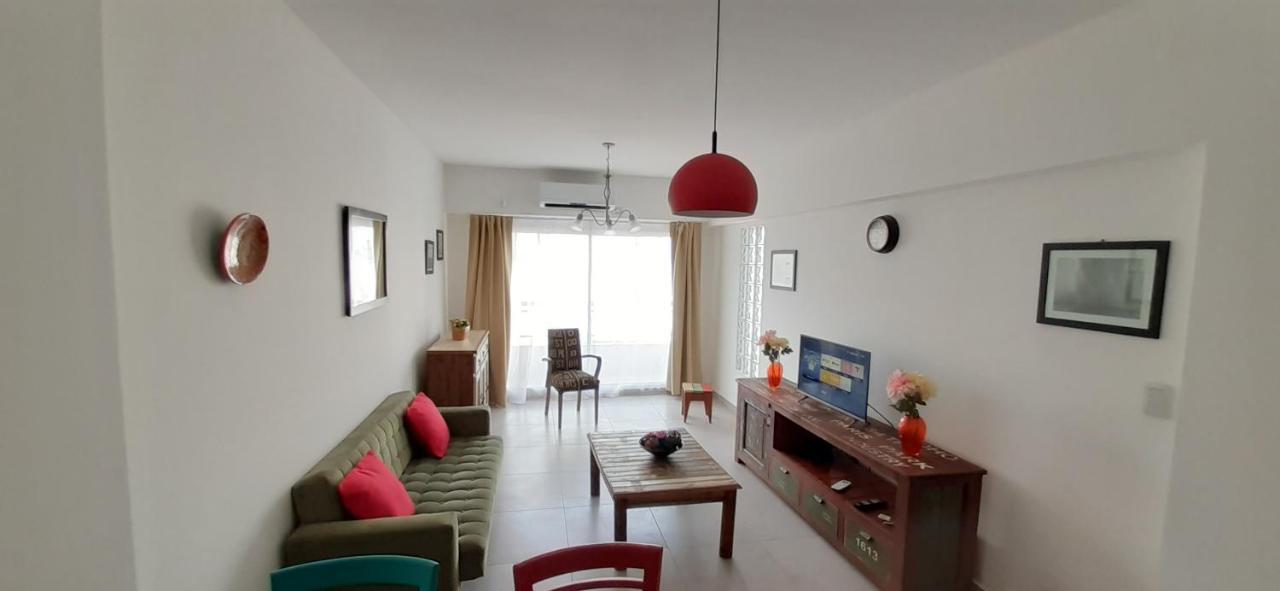 Apartamento Departamento Moderno, Alegre Y Soleado En El Corazon De Almagro Dos Ambientes