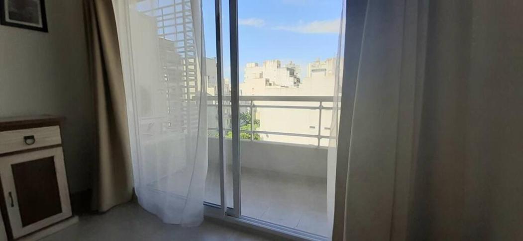 Departamento Moderno, Alegre Y Soleado En El Corazon De Almagro Dos Ambientes *