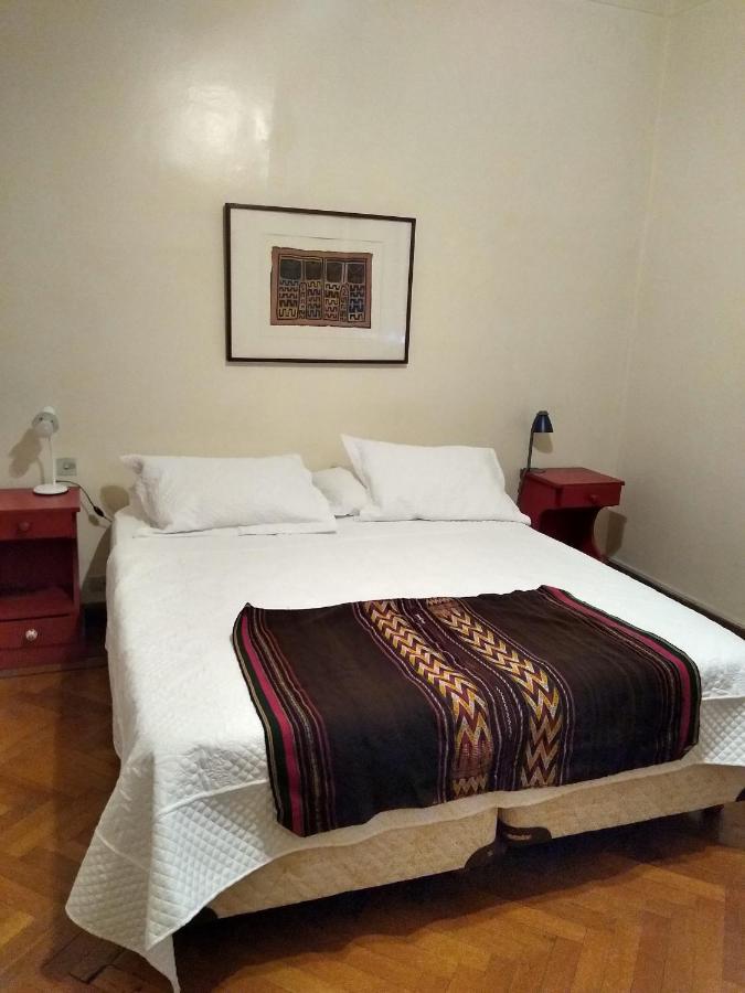 Larrea Y Santa Fe Apartment