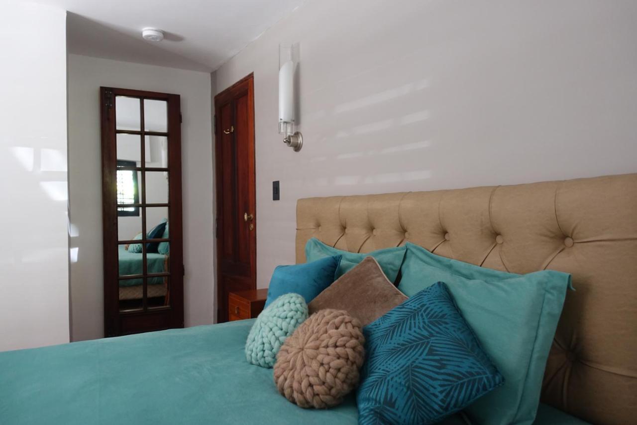 Le Petit Palais Bed & Breakfast 3*