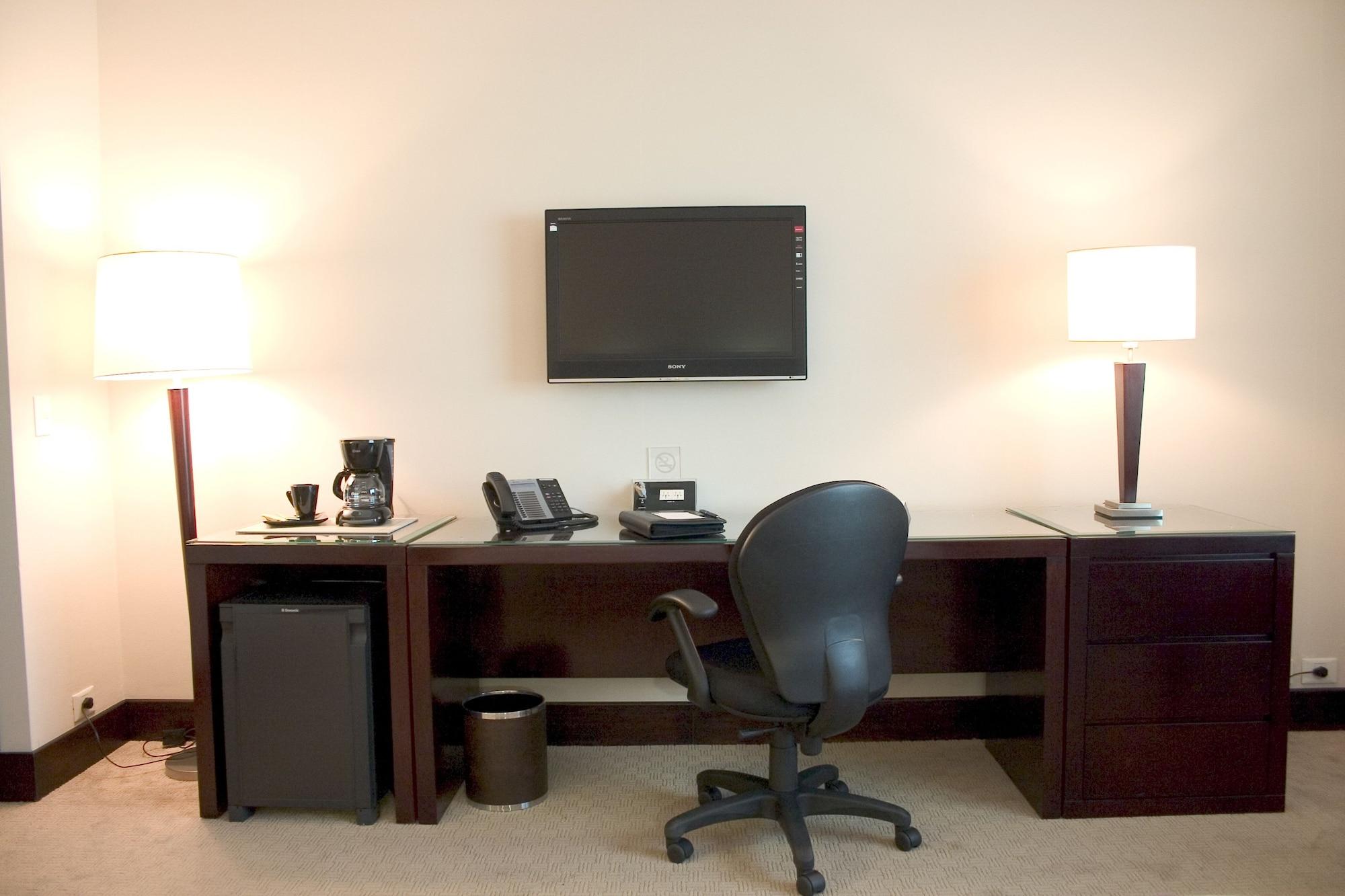 Hotel Eurobuilding Boutique 4*