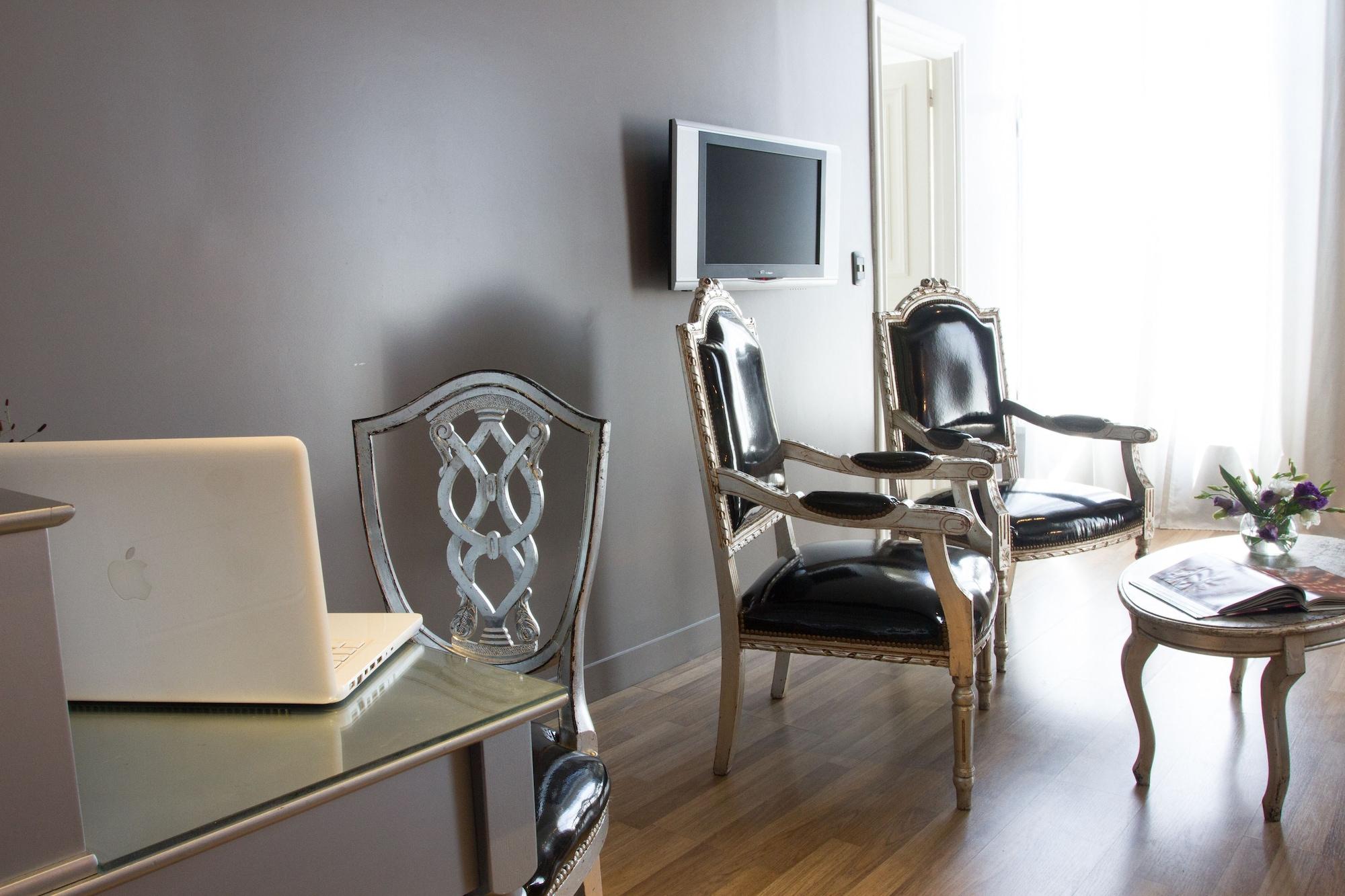 Unique Executive 4* Buenos Aires