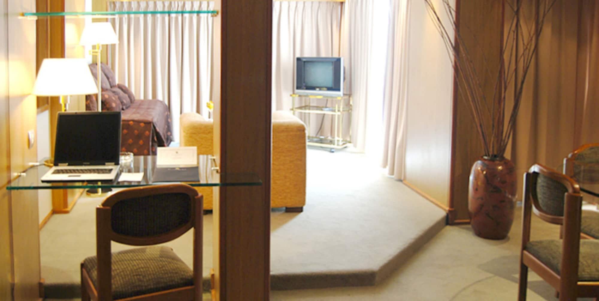 Hotel Conte 4*