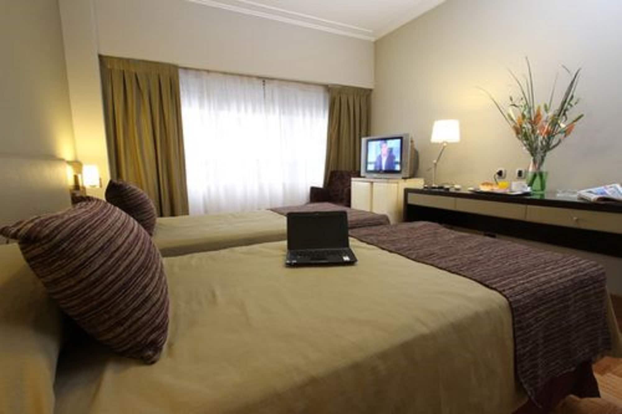 Victory Hotel Buenos Aires