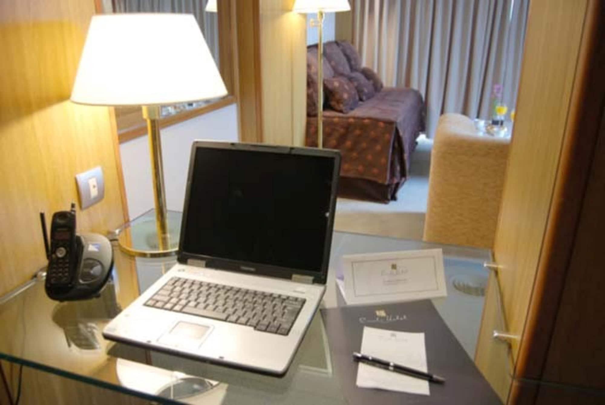 Conte 4* Ciudad Autónoma de Buenos Aires