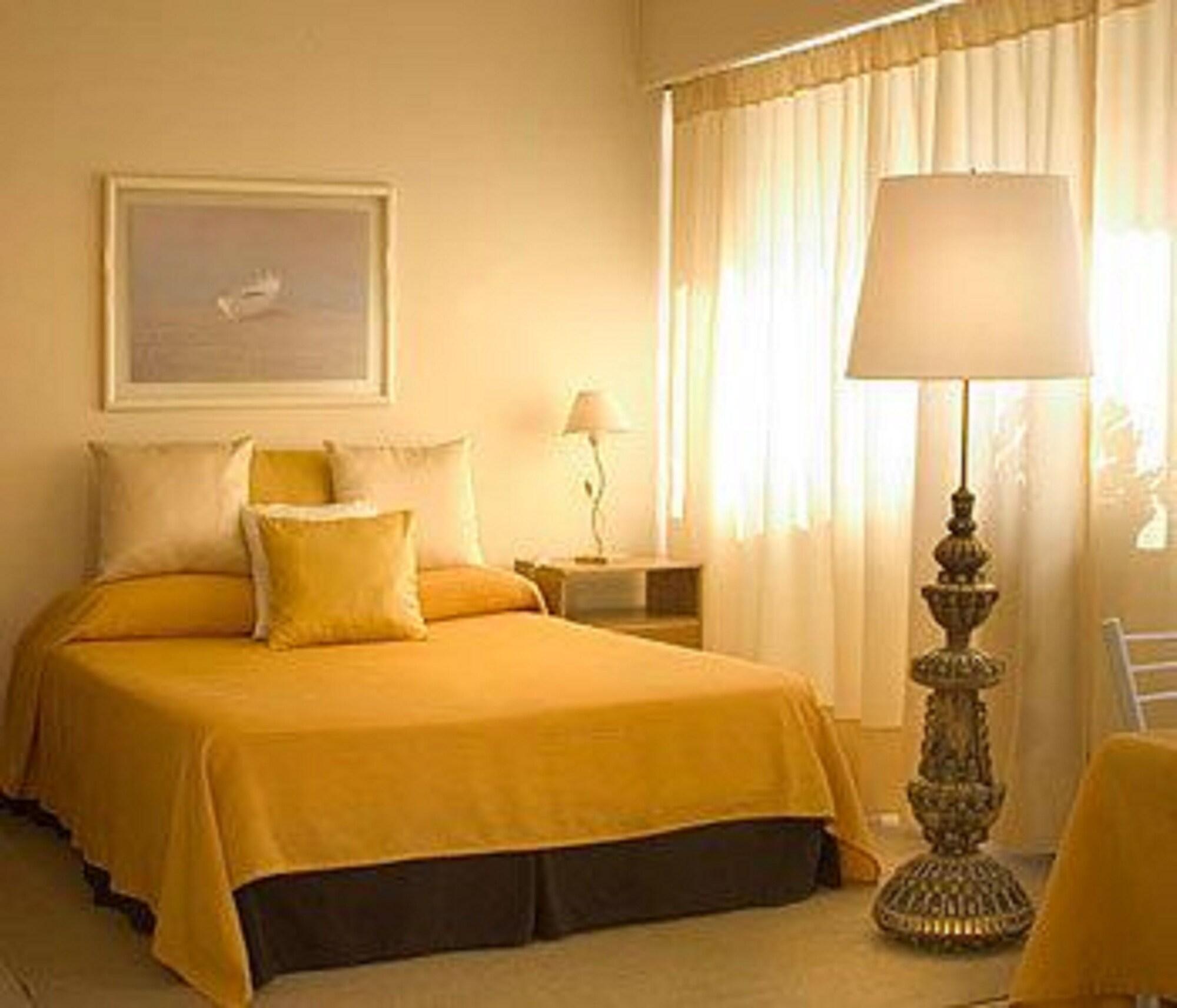 Loft Argentino Aparthotel 3*