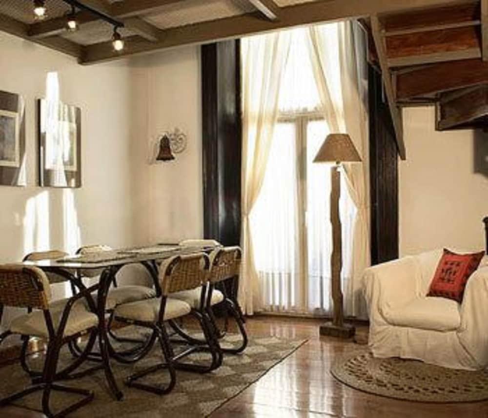 Loft Argentino Aparthotel 3*