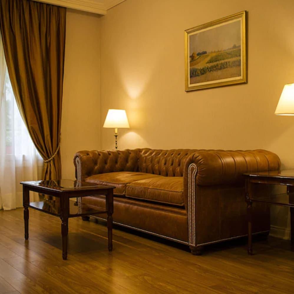 Melia Recoleta Plaza
