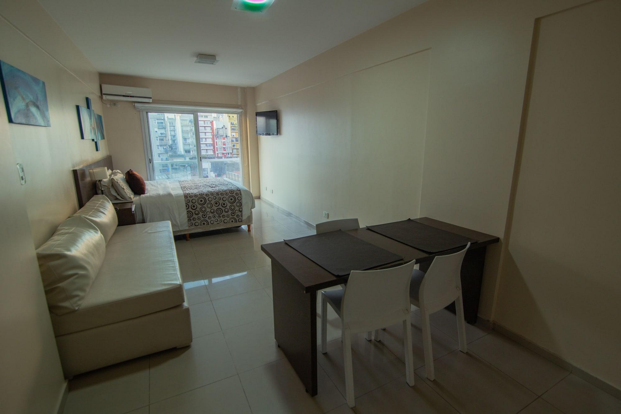 Aparthotel Isi Baires 3*