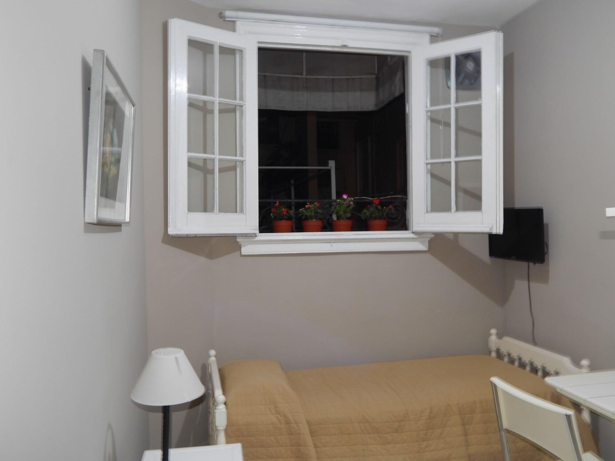 Leonardo Da Vinci Aparthotel Buenos Aires
