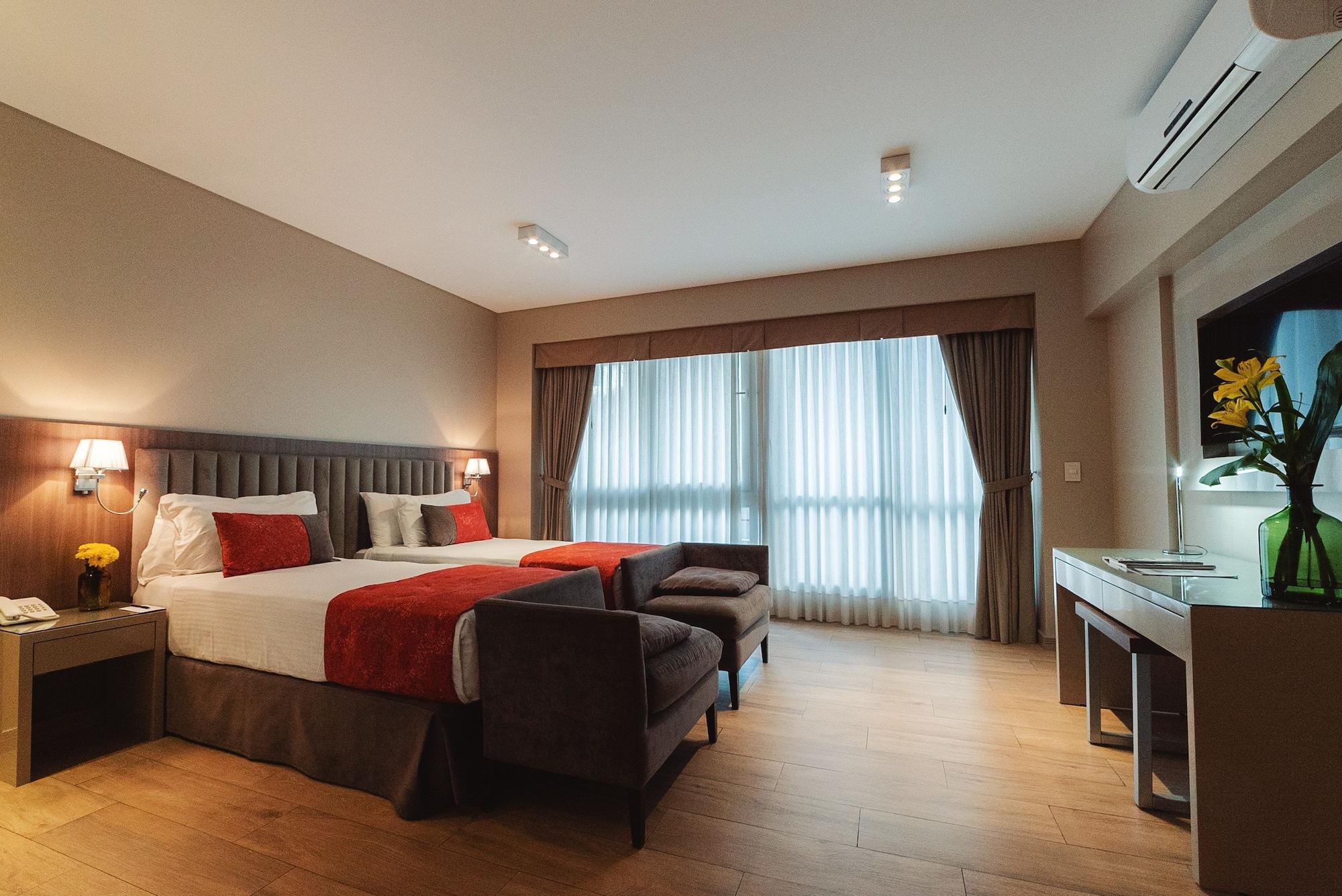 Aparthotel Arc Arenales &