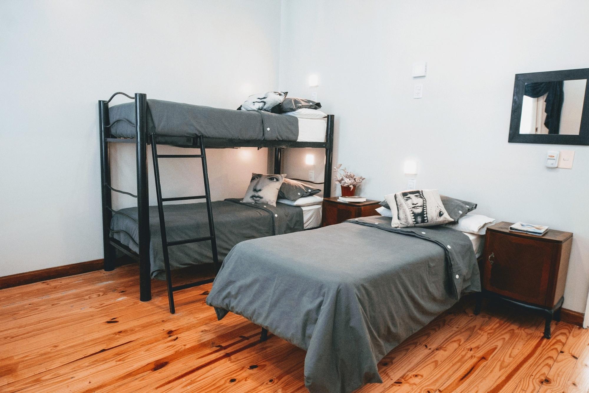 Milhouse Hipo Hostel *