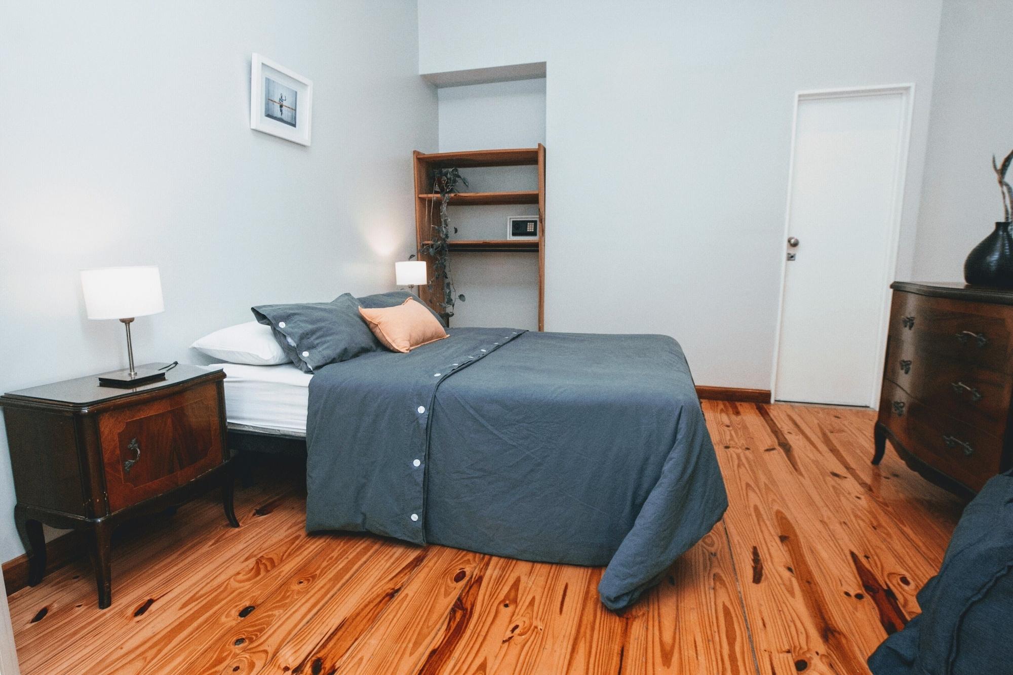 Milhouse Hipo Hostel *
