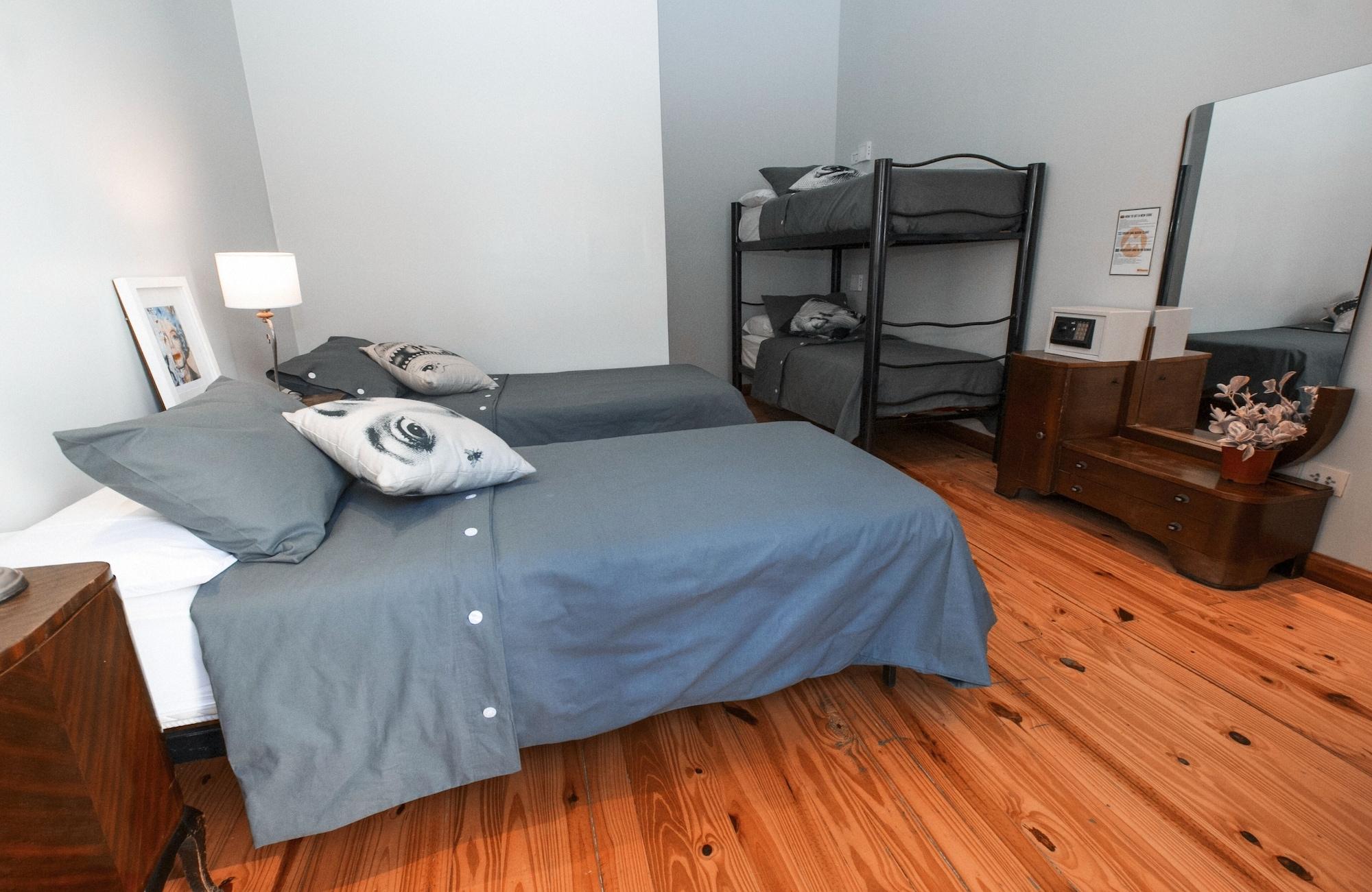 Milhouse Hipo Hostel *