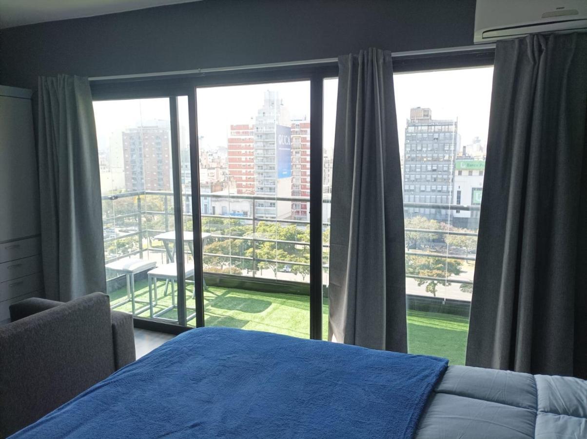 Amplio Studio Con Balcón Completamente Blindado, Protección Niños Y Vista Abierta A La 9 De Julio Apartamento Ciudad Autónoma de Buenos Aires