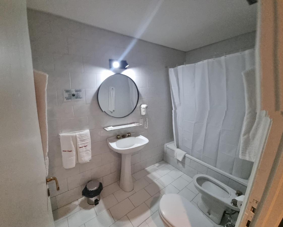 Hotel Regis 2*