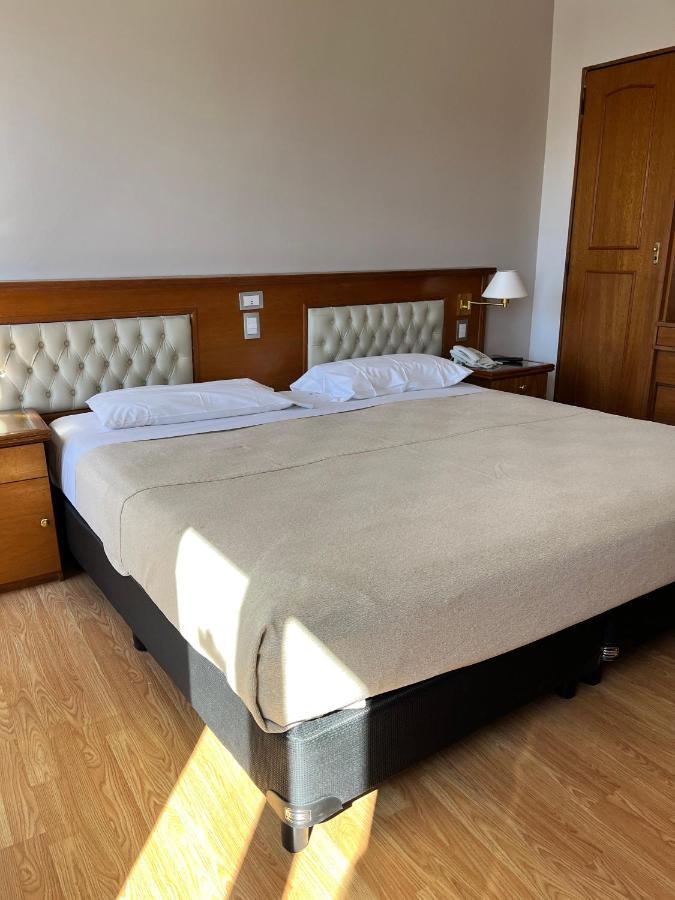 Bristol Hotel Buenos Aires