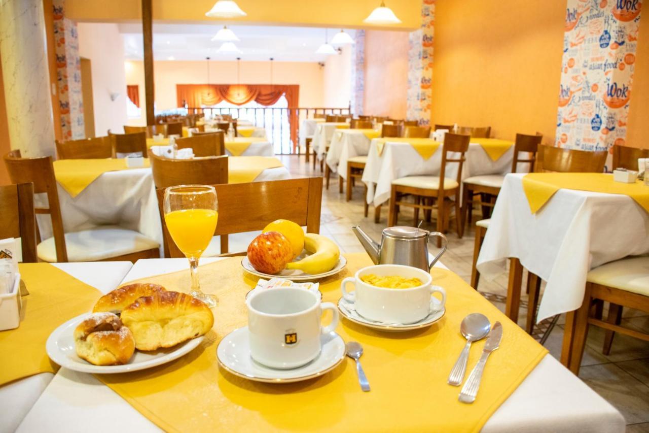 Internacional Hotel