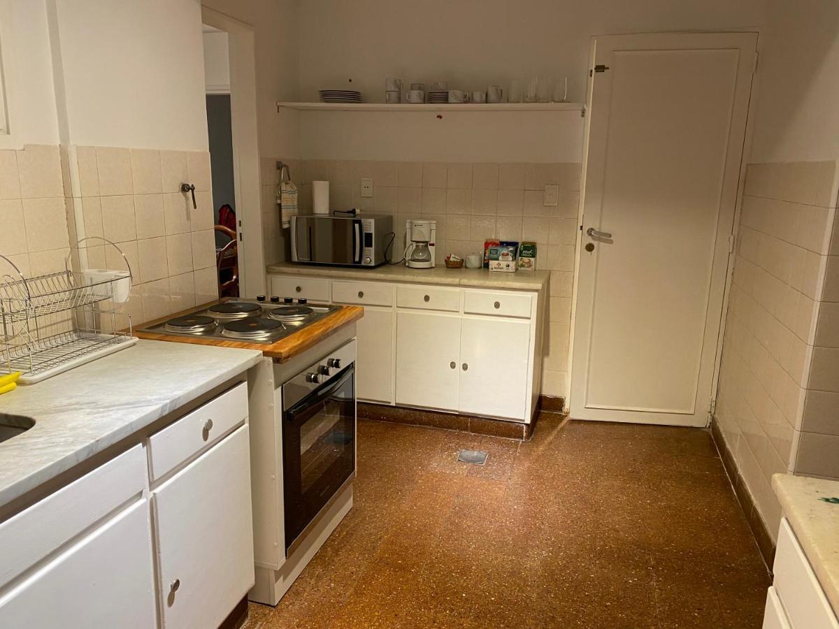 Tia Apartment/retiro 4 Amb, Cerca Teatro Colon Apartment Buenos Aires
