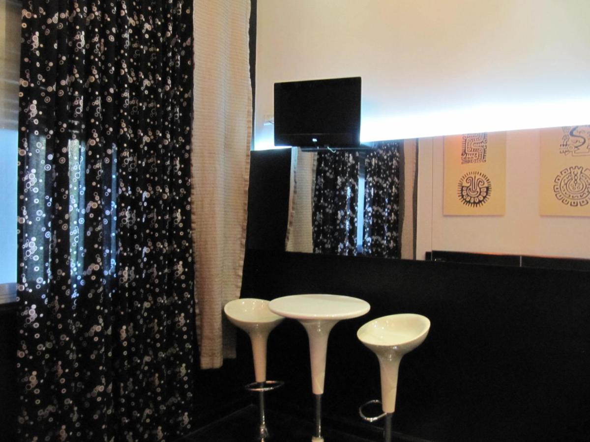 Love hotel Uman -motel- (adults Only)