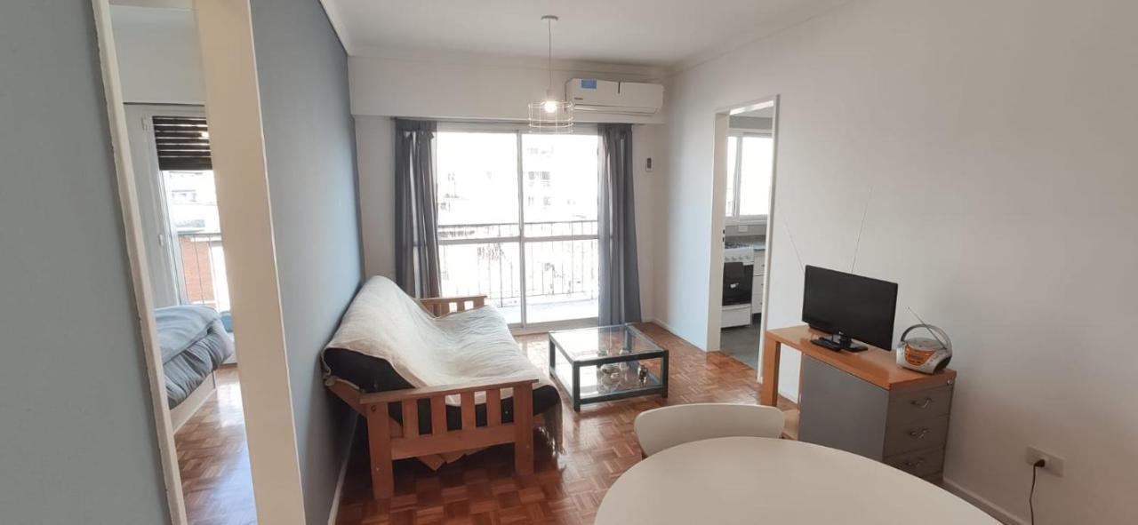 Apartment Comodo Departamento En Colegiales- Giribone Buenos Aires