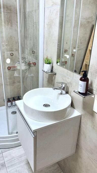 Amazing In Palermo Hollywood! With Balcony Apartment
