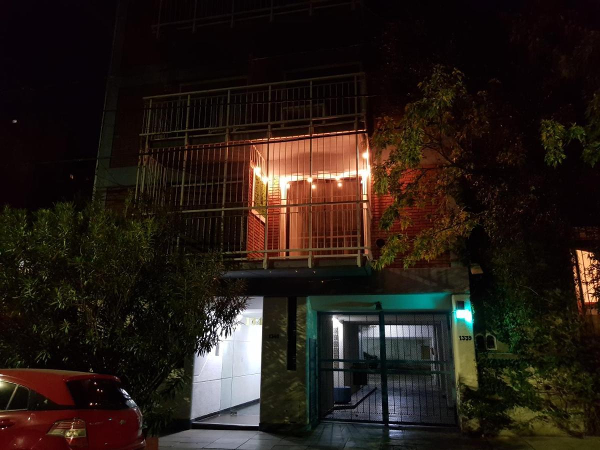 Inspireba - Balcony Apartment