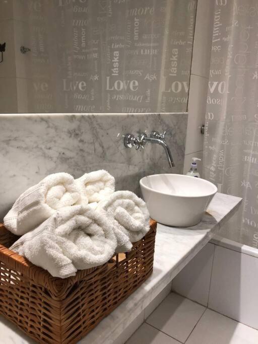 Las Heras Flat Apartamento Buenos Aires