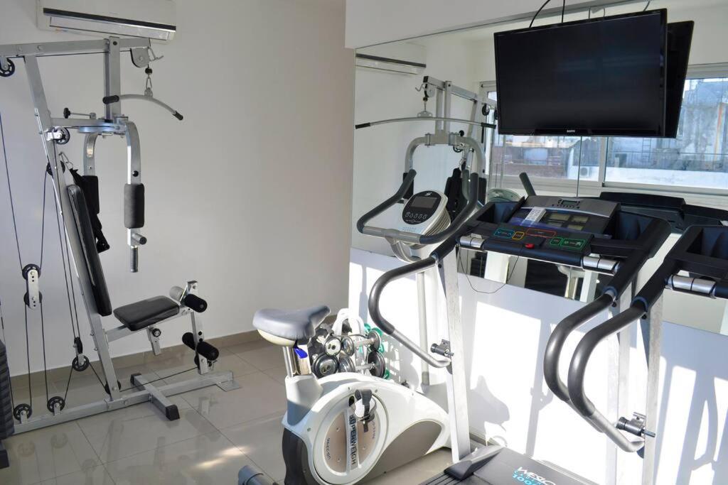 En El Centro De Recoleta Con Pileta, Parilla Y Gym Apartment *