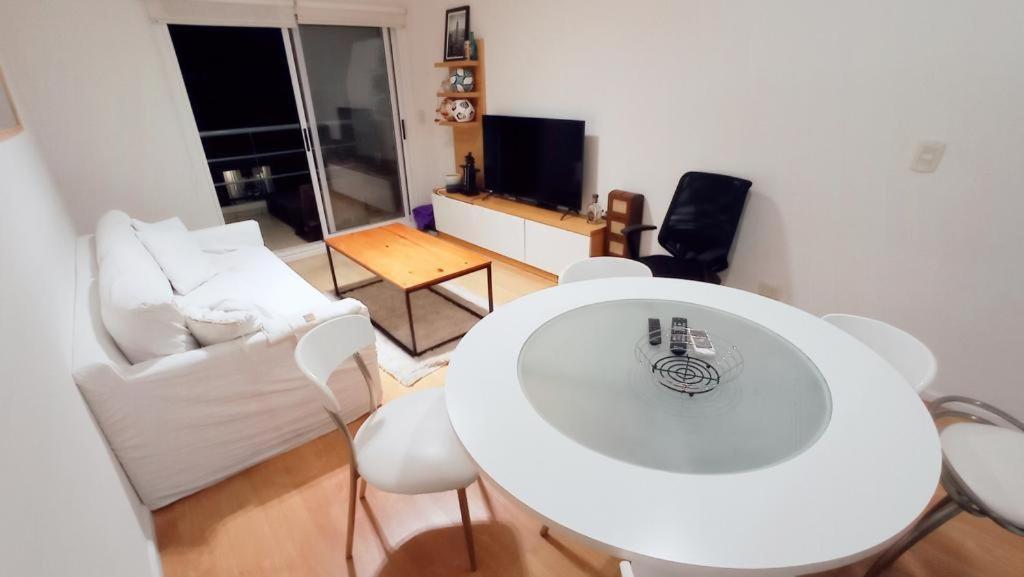 Hermoso Departamento En Crespo Con Pileta- Frias Apartment