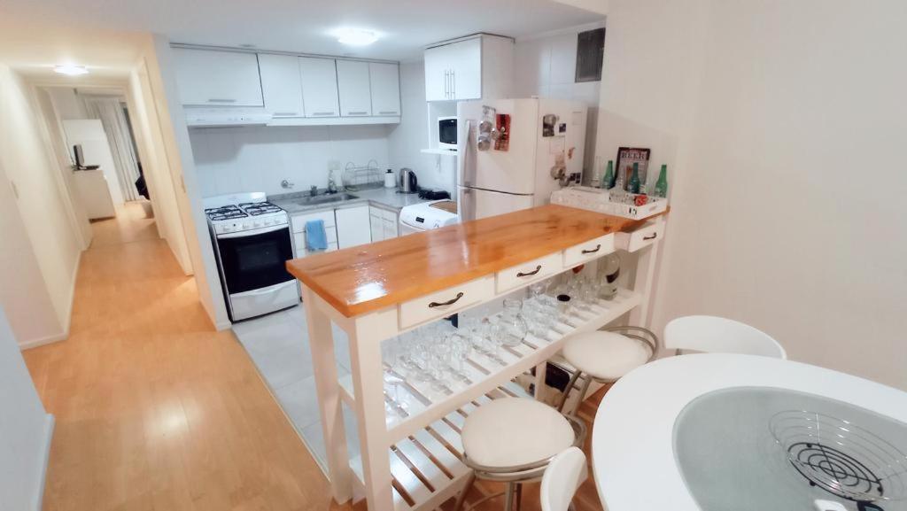 Hermoso Departamento En Crespo Con Pileta- Frias *
