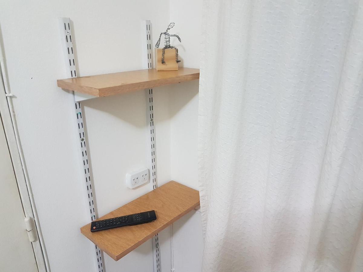 Con Bano Privado Un Piso Por Escalera Homestay Buenos Aires