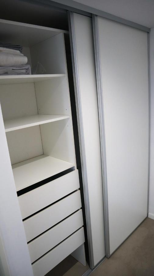 Lugar Ideal Con Pileta , Mucha Vida Alrededor * Buenos Aires