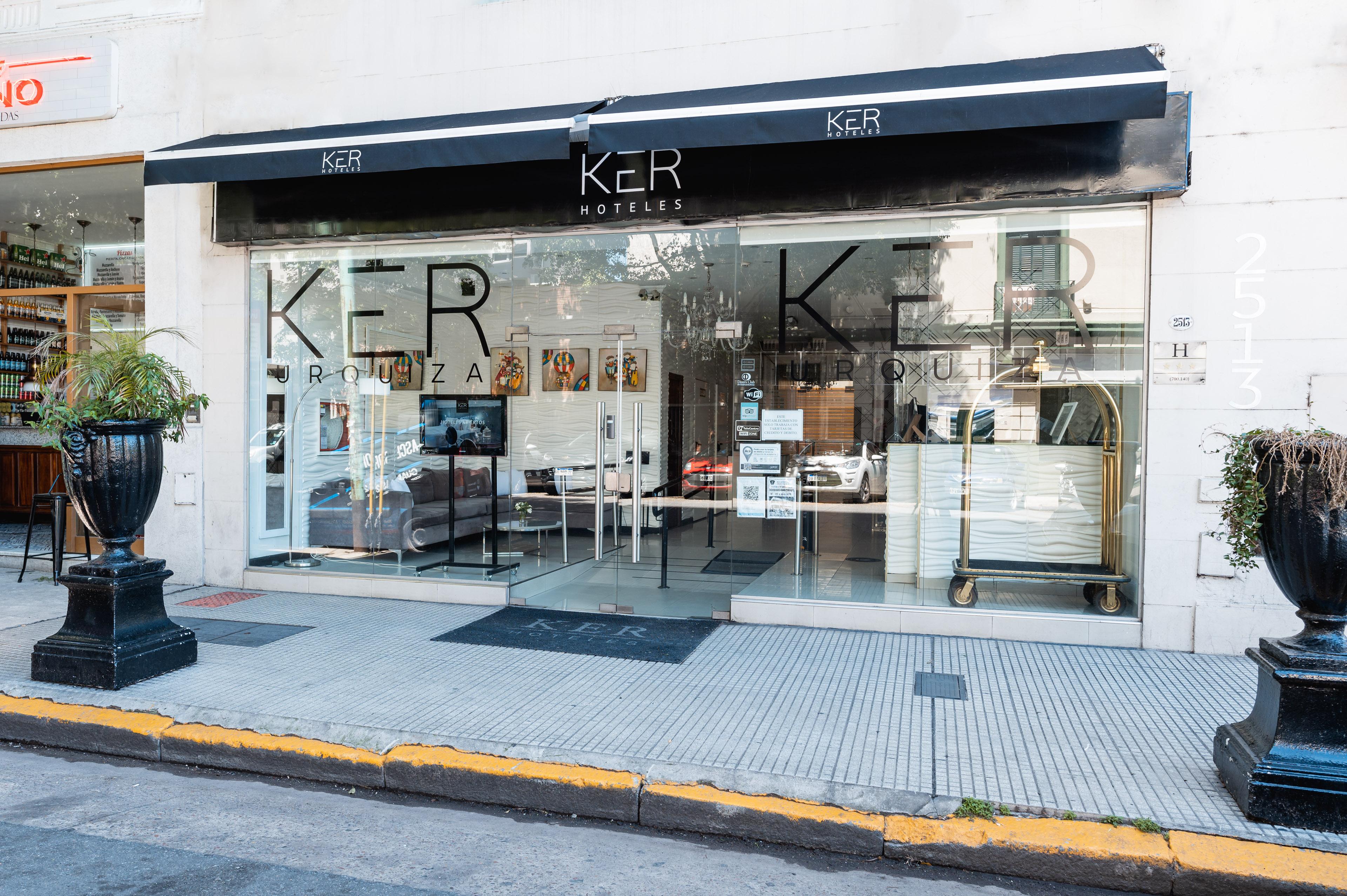 Ker Urquiza Aparthotel
