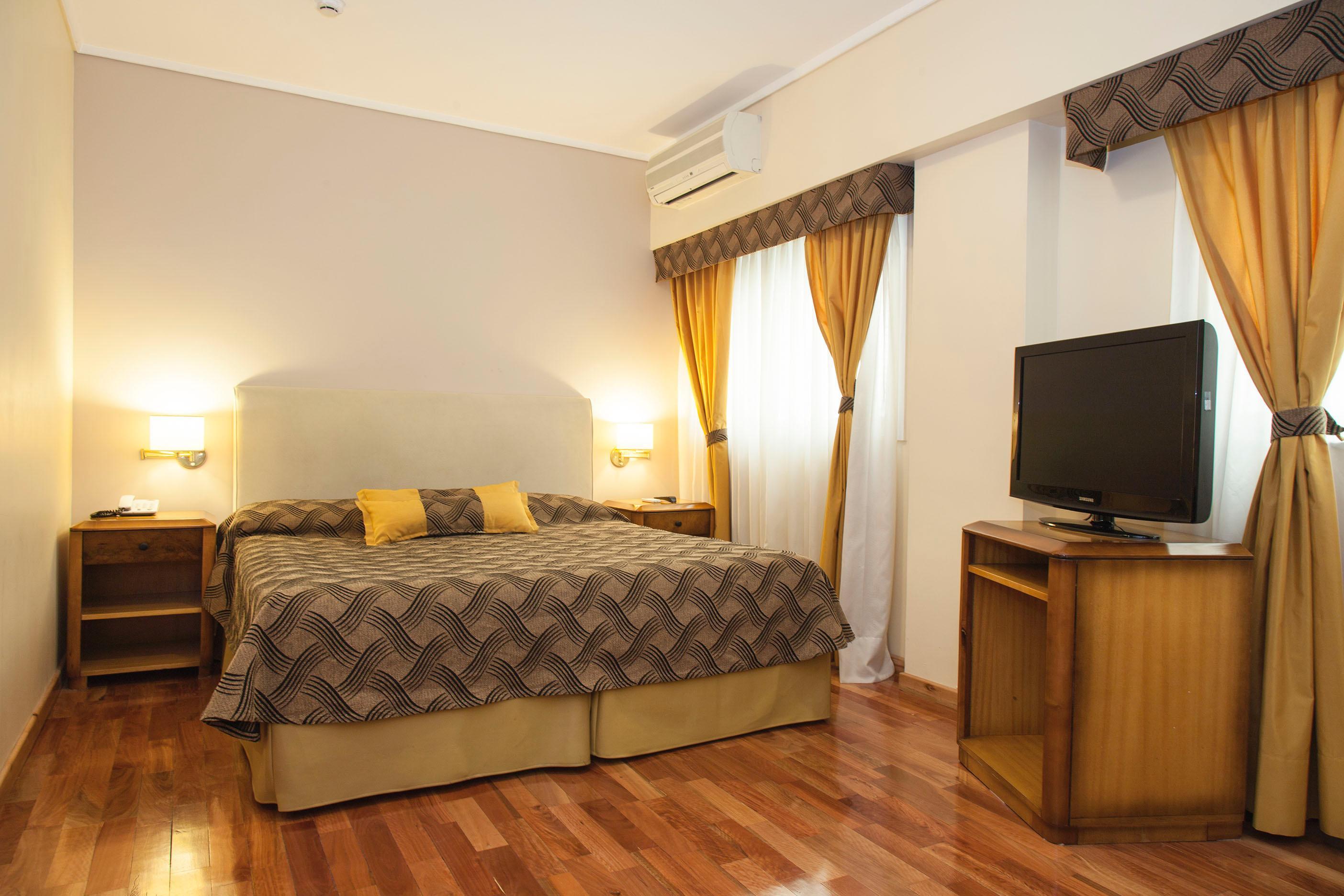 Tritone 3* Buenos Aires