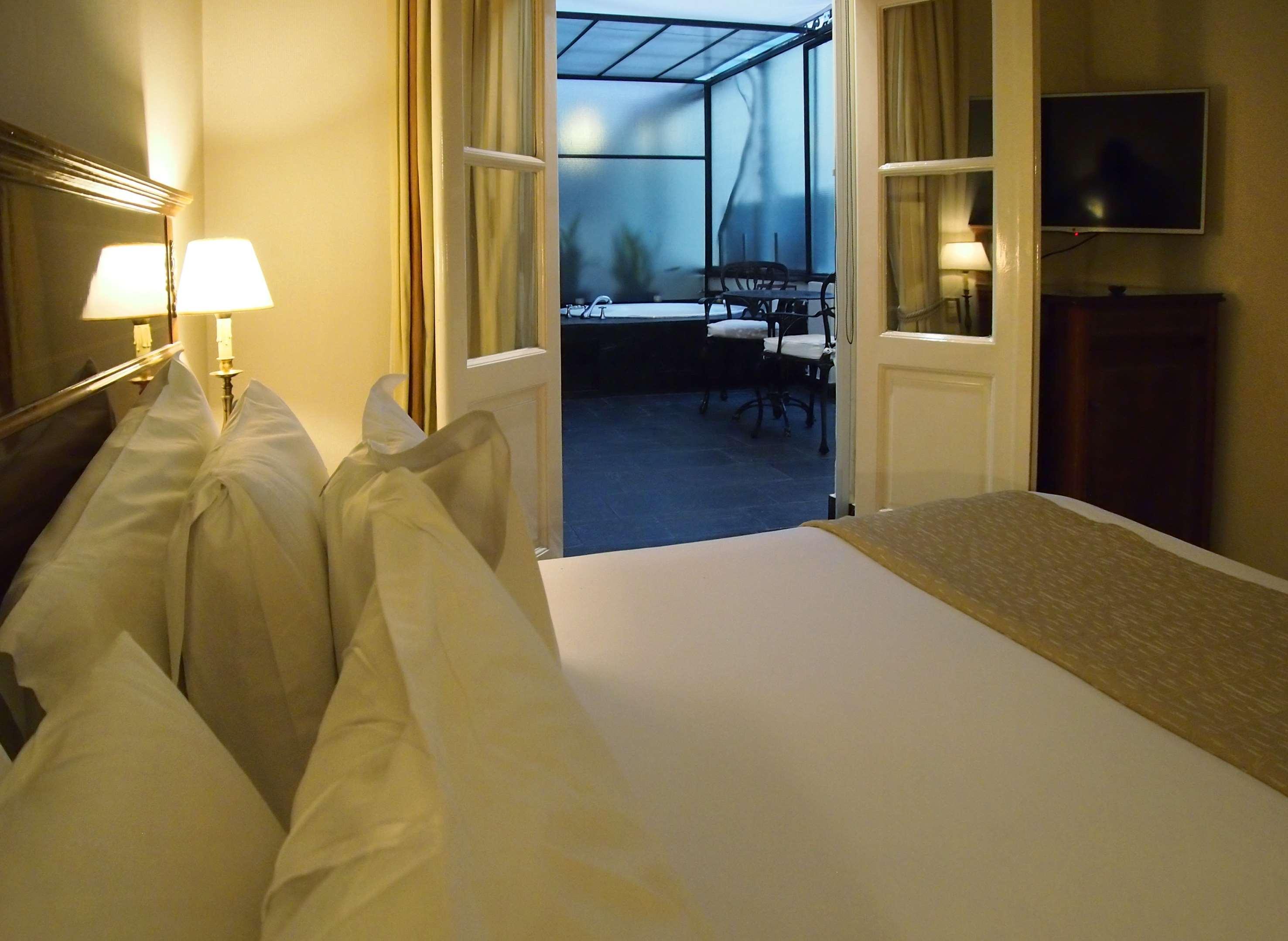 Hotel Melia Recoleta Plaza 5*