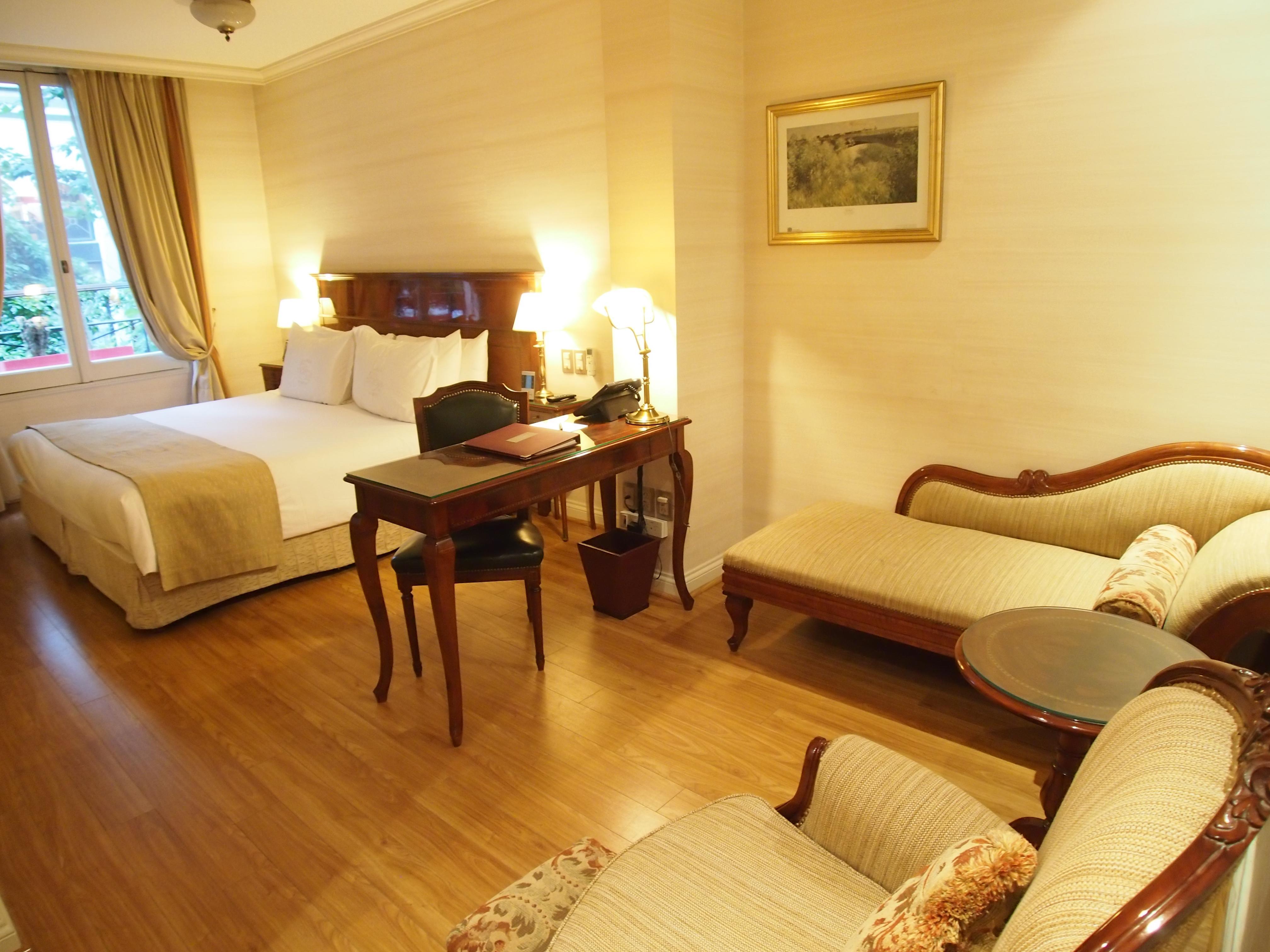 Hotel Melia Recoleta Plaza 5*