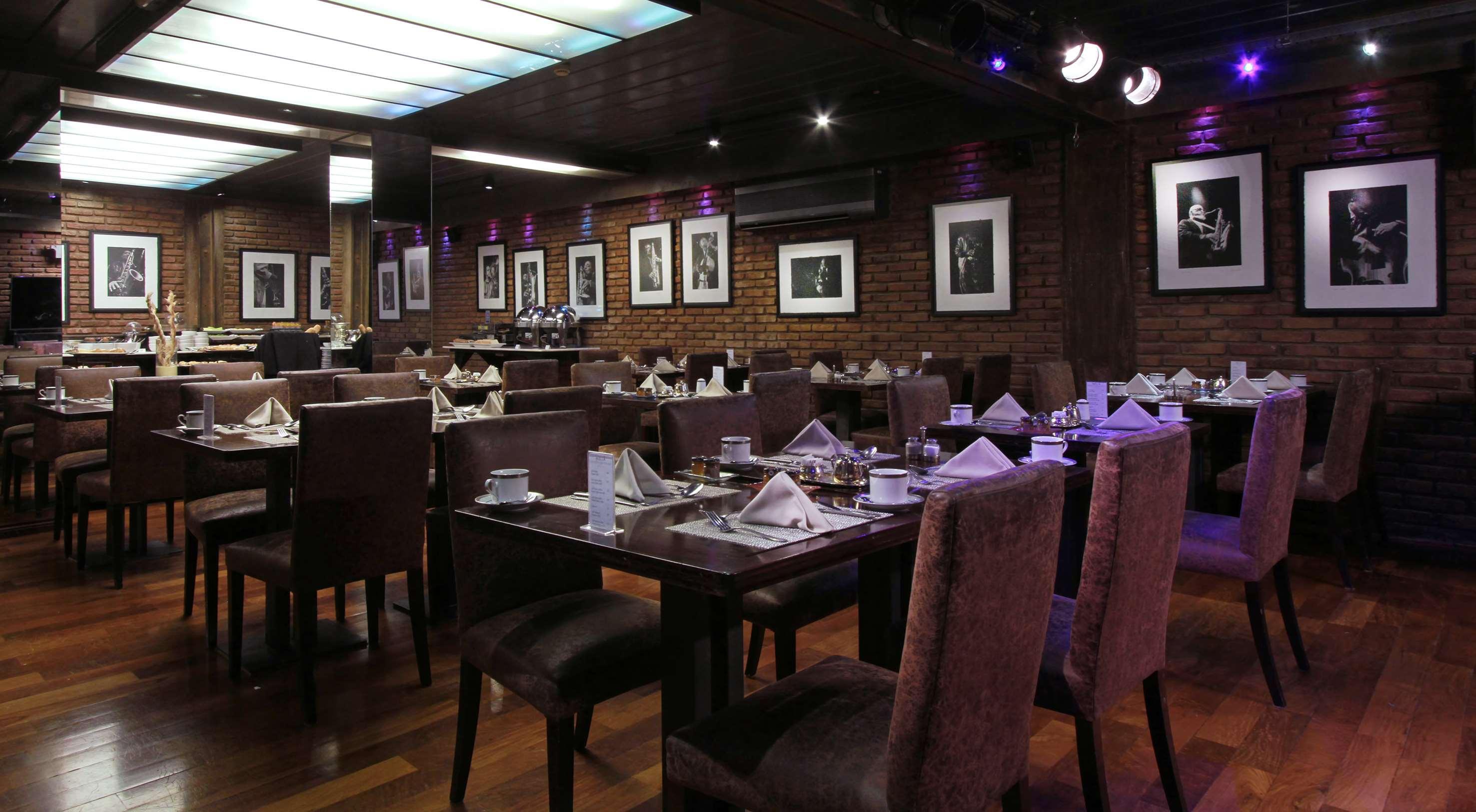 Melia Recoleta Plaza