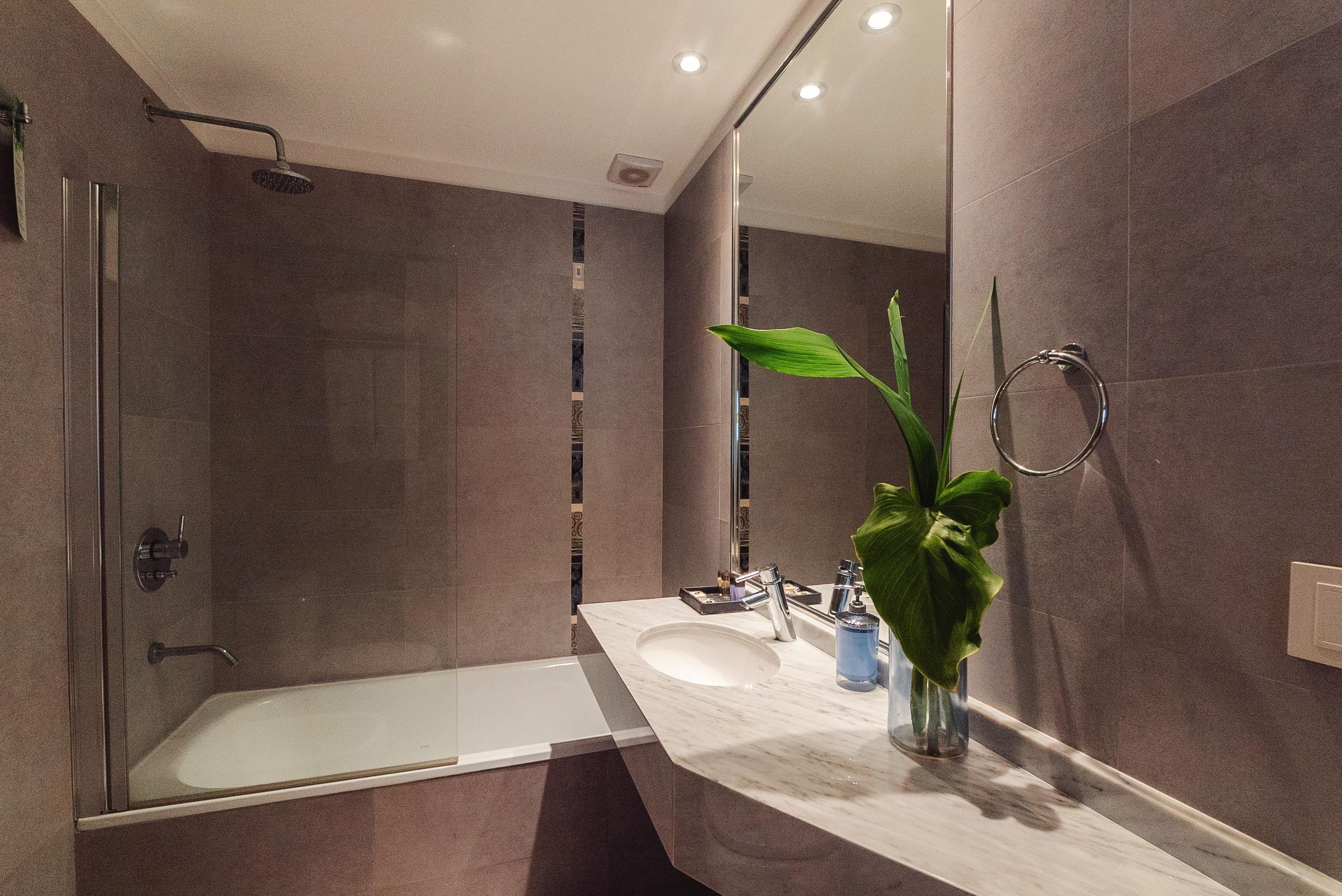 Arc Arenales Studios&suites