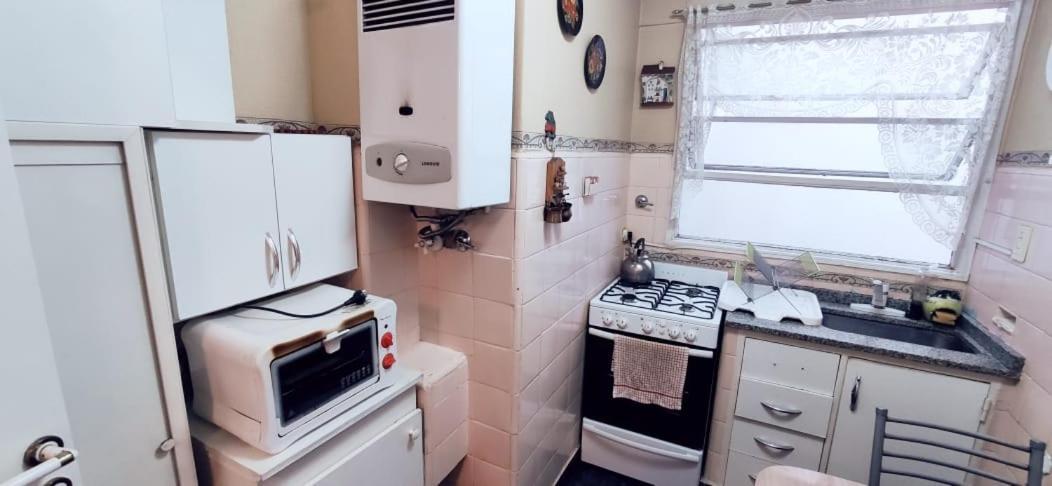 Hermoso Departamento En La Mejor Zona De Caballito- Guayaquil Apartment *