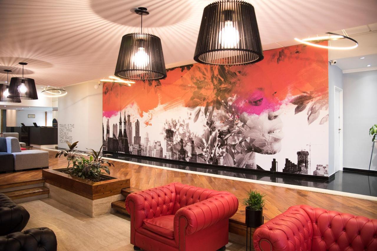 By Clh Hotel