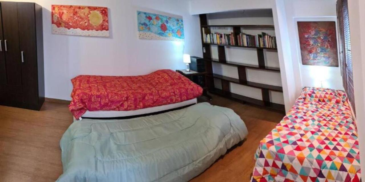 Lola Barracas Casa Con Cochera