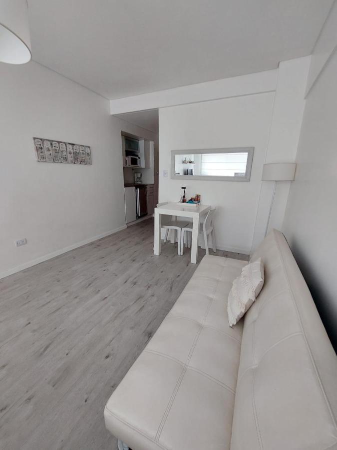 Monoambiente Calido Y Luminoso En Recoleta Apartment Buenos Aires