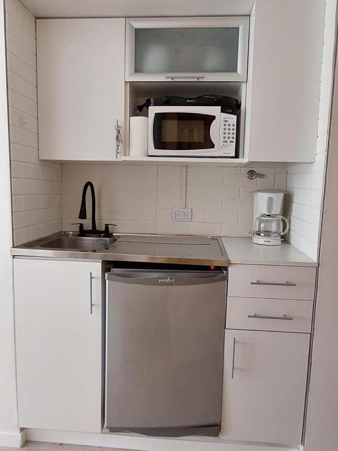 Monoambiente Calido Y Luminoso En Recoleta * Buenos Aires