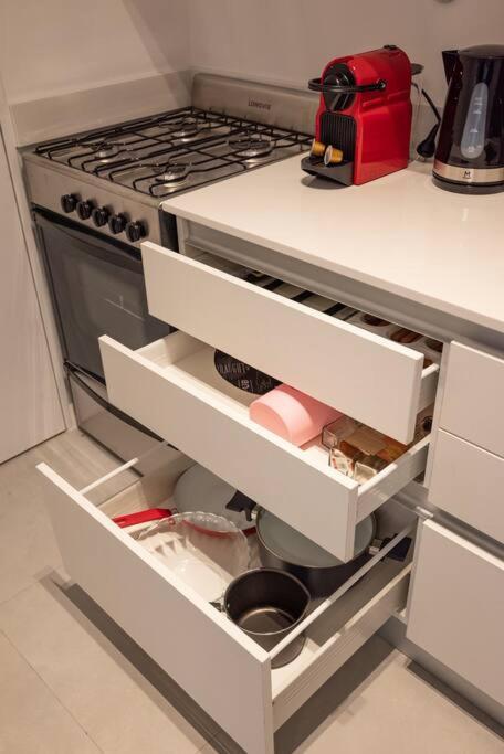 Hermoso Departamento A Estrenar Con Pileta Apartamento