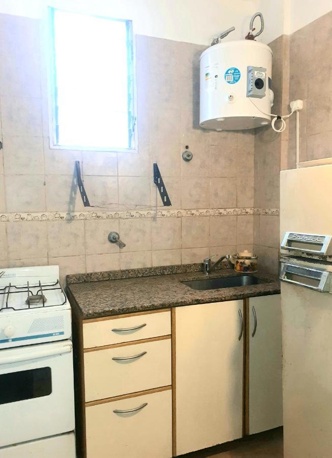 Apartment Carmensita Depto A 2 Cuadras De Belgrano Y 9 De Julio Antiguo Y Clasico Edificio De San Telmo Acceso 2do Piso Por Escalera *