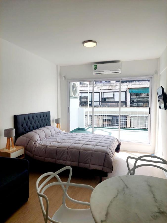 Viamonte Apartment