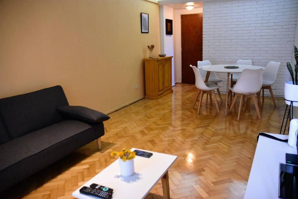 Departamento En El Tradicional Barrio De Almagro * Buenos Aires